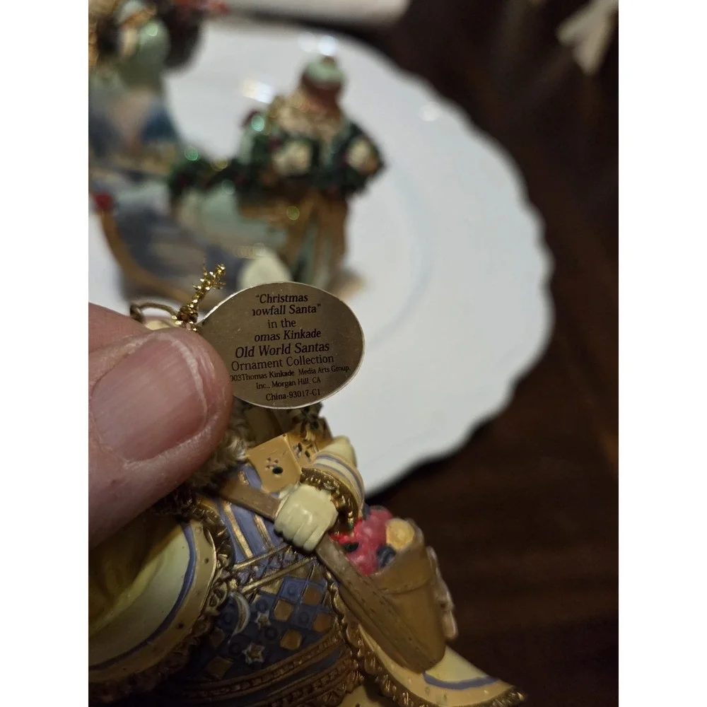 Ashton-Drake Galleries Old World Santa ornaments Thomas Kinkaid, Vintage Christ